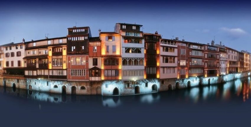 Castres : privačiu lėktuvu nuoma 