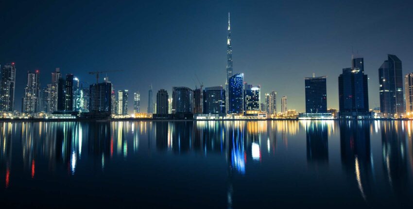 Amsterdamas - Dubajus: privataus lėktuvo nuoma