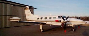 PIPER CHEYENNE IIprivačiu lėktuvu nuoma