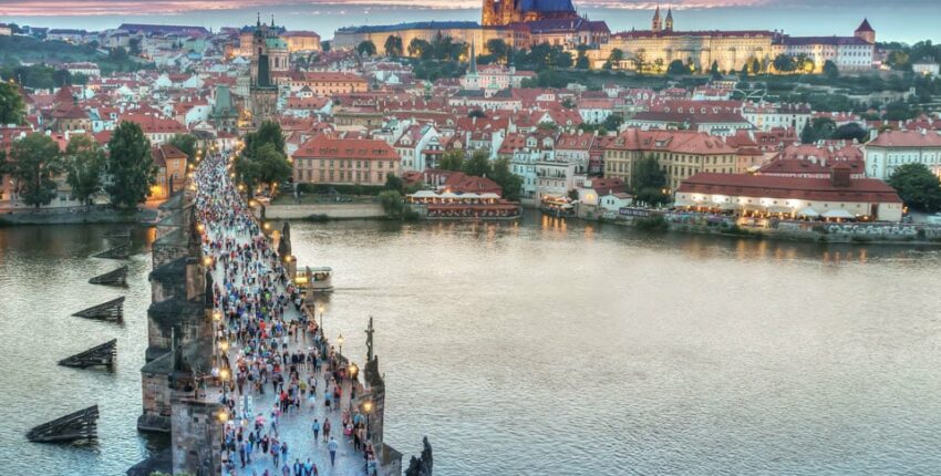 Praha Vaclavas Havelas : privataus lėktuvo nuoma 