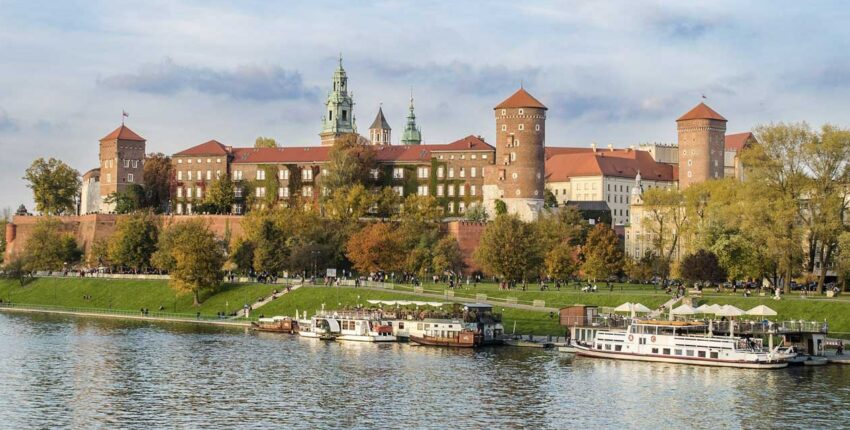 Krokuva Žanas Paulius II : privataus lėktuvo nuoma 