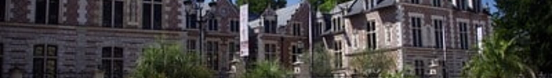 Orleanas Saint-Denis-de-l'Hôtel : privataus lėktuvo nuoma 