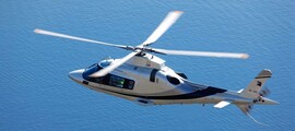 location hélicoptère - intérieur H125 avec sièges en cuir beige