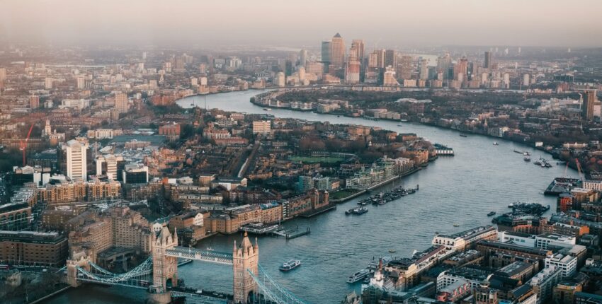 Briuselis - Londonas: privataus lėktuvo nuoma 