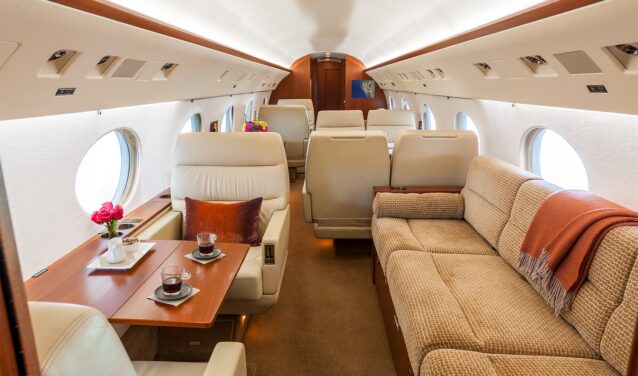 Gulfstream GIV: Privačiu lėktuvu nuoma 