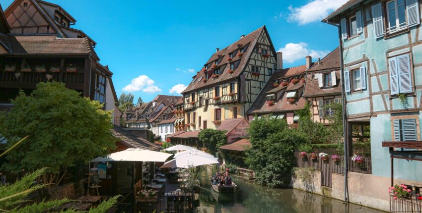 Colmar Houssen: privačiu lėktuvu nuoma 