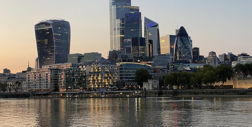 Miunchenas - Londonas: privataus lėktuvo nuoma