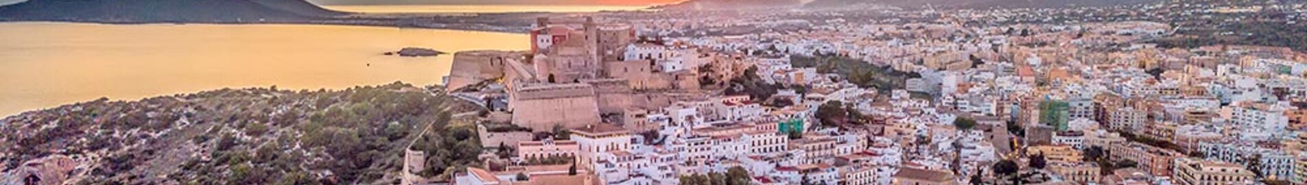 Londonas - Ibiza: privataus lėktuvo nuoma