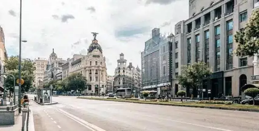 Madrido Barajasas : privačiu lėktuvu nuoma 