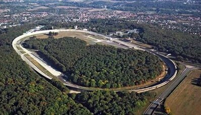 Pirmieji sraigtasparnio ir lenktyninio automobilio skrydžiai: Montlhéry trasa