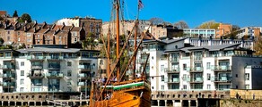Bristol privatus reaktyvinis nuoma 