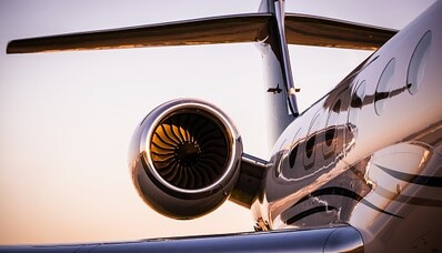 Skrydis privačiu lėktuvu – Kaip užsisakyti pirmąjį skrydį privačiu lėktuvu?