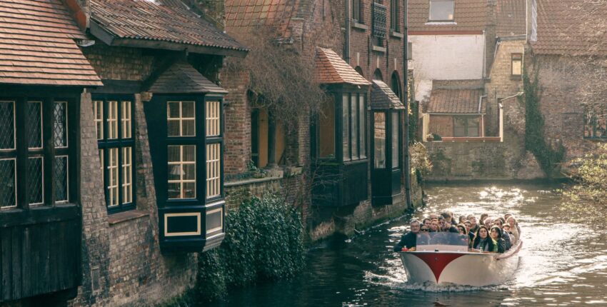 Ostend-Bruges: privačiu lėktuvu nuoma 