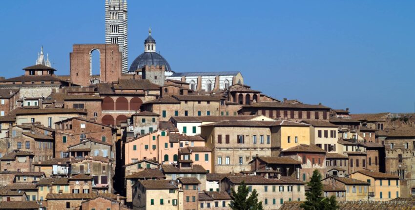 Siena: privačiu lėktuvu nuoma 