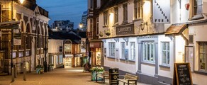 Basingstoke Lasham : privačiu lėktuvu nuoma 