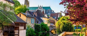 Chartres Champhol: privačiu lėktuvu nuoma 