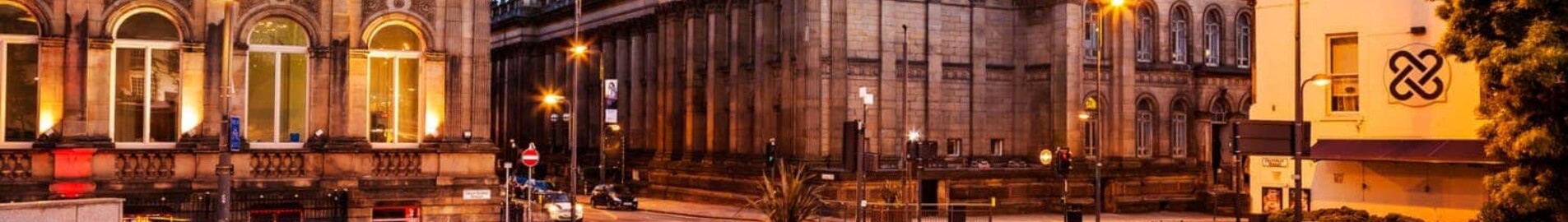 Leeds East : privačiu lėktuvu nuoma