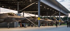 Predannack Navy : privačiu lėktuvu nuoma 