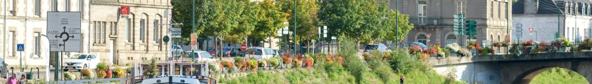 Pontivy : privačių lėktuvų nuoma 