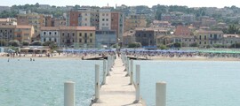 Išsinuomoti privatų lėktuvą iš Marina di Campo oro uosto