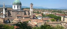 Voghera : privačių lėktuvų nuoma 
