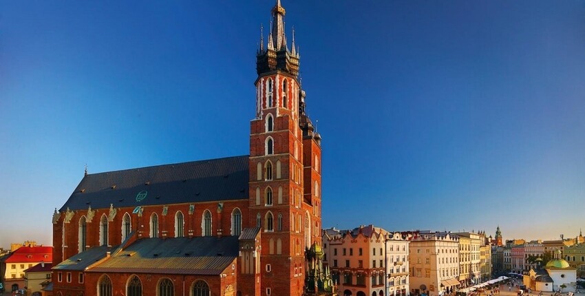 Krokuva Jonas Paulius II : privačių lėktuvų nuoma 