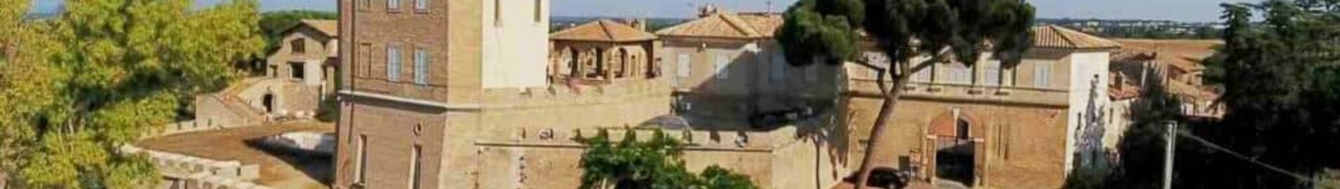 Pomezia Pratica Di Mare: privačiu lėktuvu nuoma 