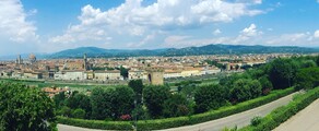 Pontedera : privačiu lėktuvu nuoma 