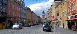 Neuhausen Ob Eck: privačiu lėktuvu nuoma 