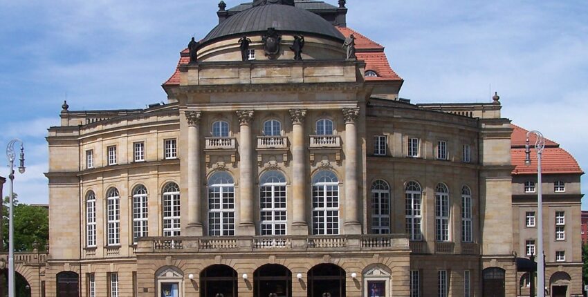 Išsinuomoti privatų lėktuvą iš Chemnico oro uosto