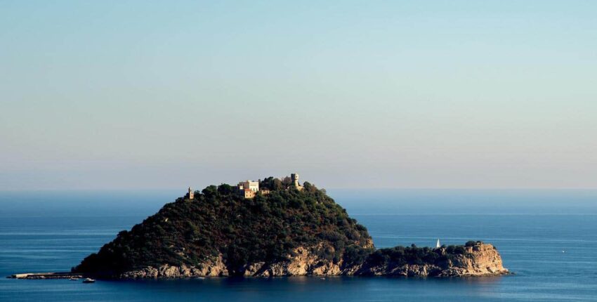 Privačiu lėktuvu nuoma Villanova D'Albenga 