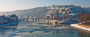 Privačiu lėktuvu nuoma Namur 