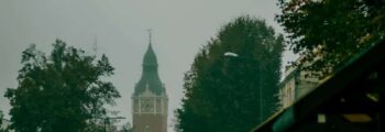 Rottweil-Zepfenhan vue aérienne, église et bâtiments rouges animés.