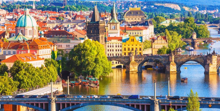 Zalcburgas - Praha : privataus lėktuvo nuoma 