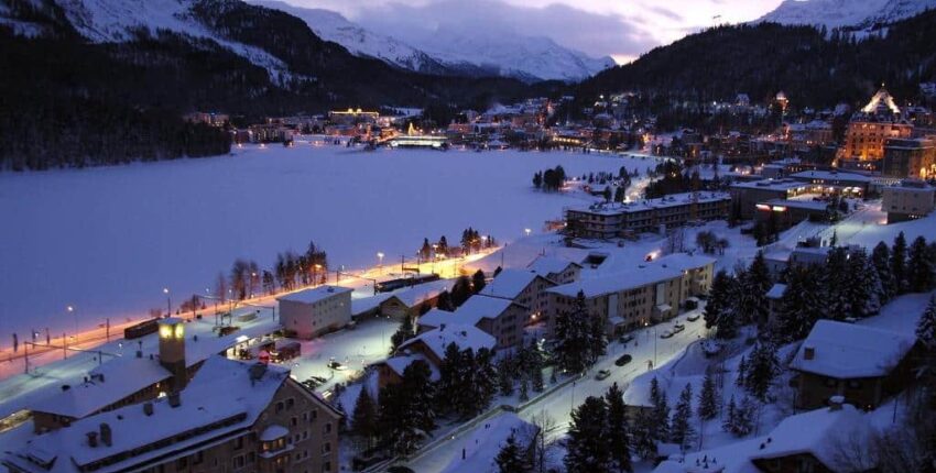 Saint-Tropez - Saint-Moritz Samedan : privataus lėktuvo nuoma