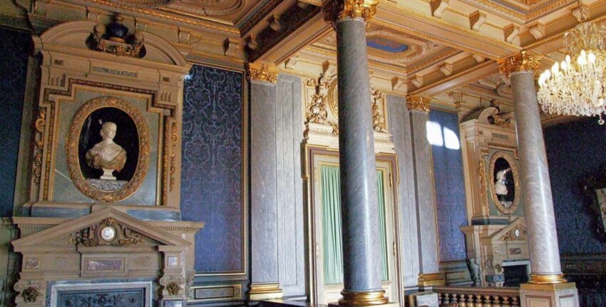Château de Ferrières: skrydis sraigtasparniu