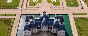 Skrydis sraigtasparniu virš Château De Vaux-Le-Vicomte