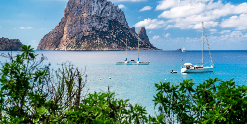 Malaga - Ibiza: pervežimas sraigtasparniu