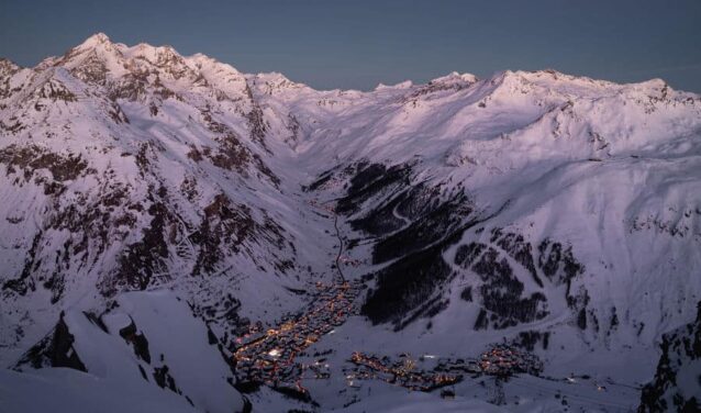 Ženeva - Val d'Isère: pervežimas sraigtasparniu